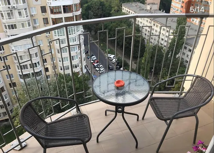 с балконом на маршала говорова Odessza