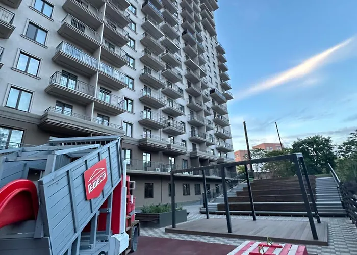 с балконом на маршала говорова *