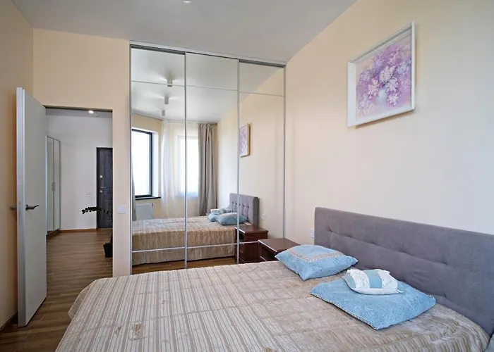 с балконом на маршала говорова