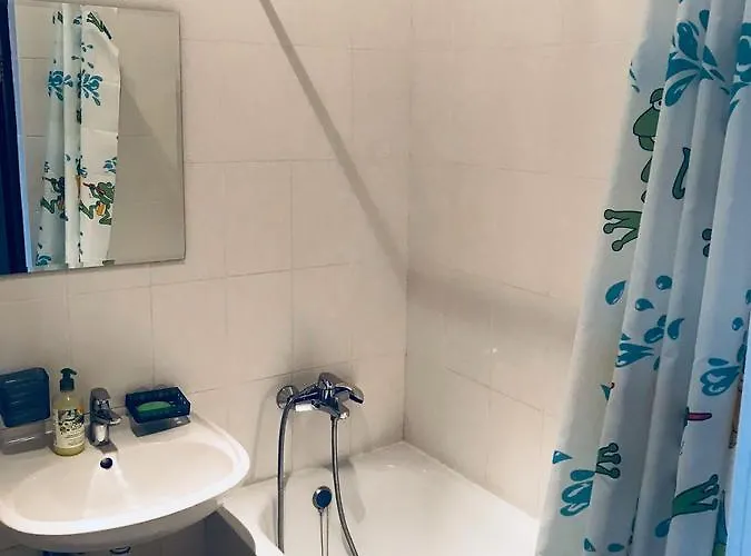 Apartman с балконом на маршала говорова *