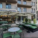 с балконом на маршала говорова Odesa